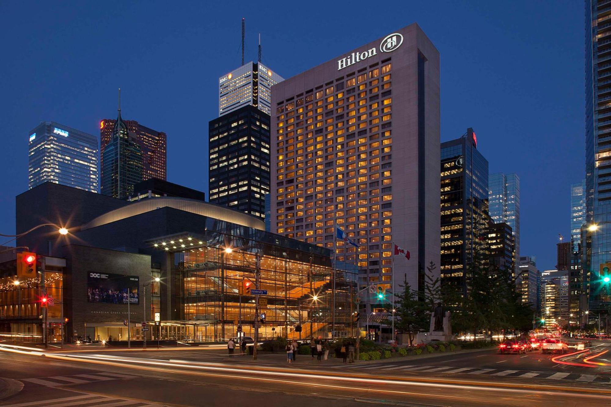 Hilton Toronto Hotel Exterior foto